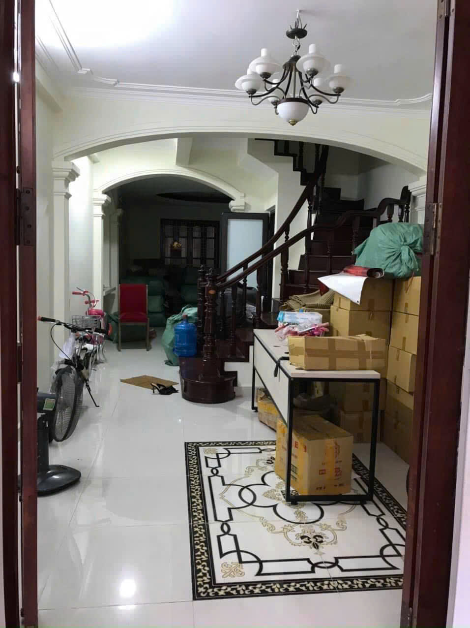 Cho thuê nhà nguyên căn Phố Nguyễn Viết Xuân, 5 tầng x 70m2, 8 ngủ làm VP, Trung tâm - Ảnh 1